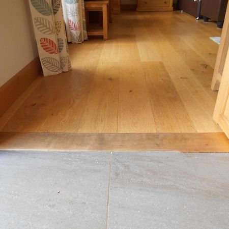 Cotenham Barn South Walsham Room photo
